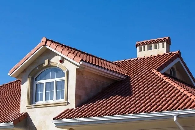 Roof with red tiles
